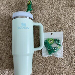 Stanley 30 oz Quencher Tumbler + Third-Party Straw Cap